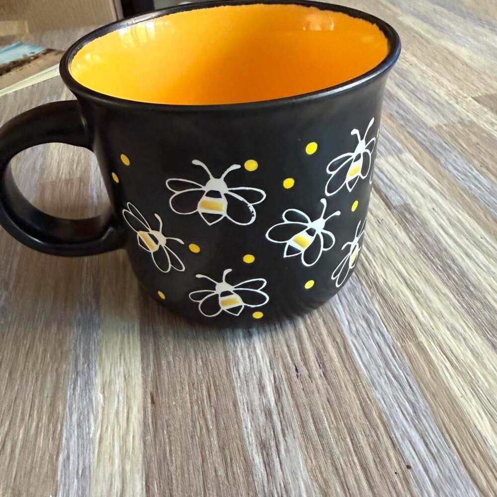 Dinnerware - Picture 3 of 7